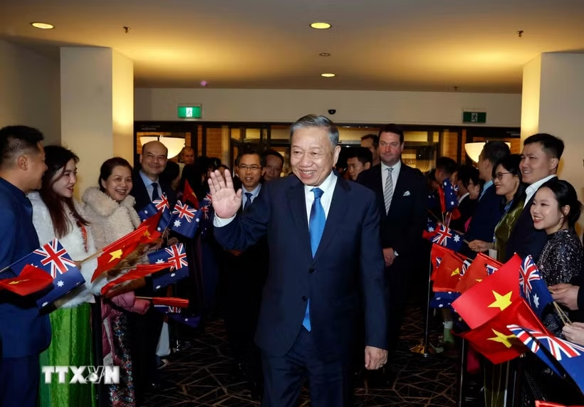Tổng Bí thư, Chủ tịch nước Tô Lâm đến thủ đô Canberra, tiếp tục chuyến thăm cấp Nhà nước Australia